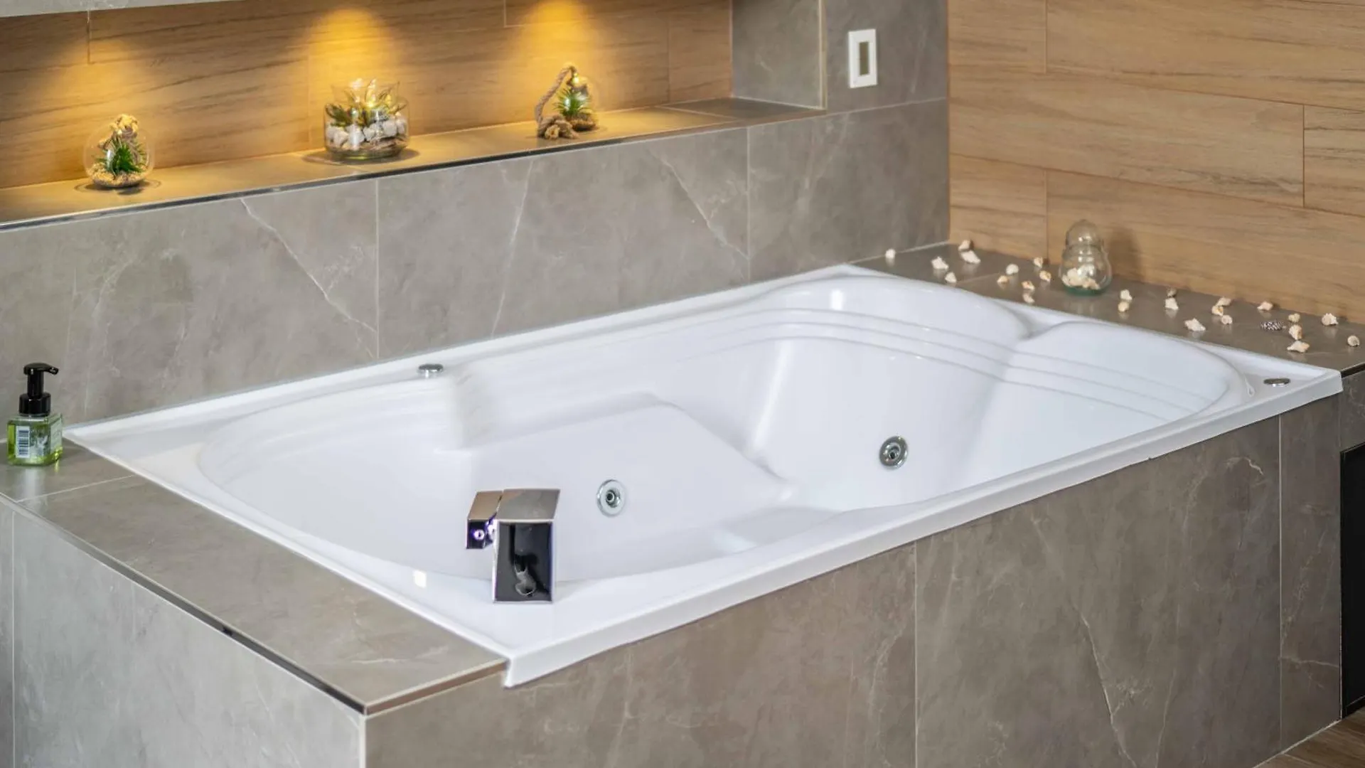 Hotel Plaza Del Lili Cali