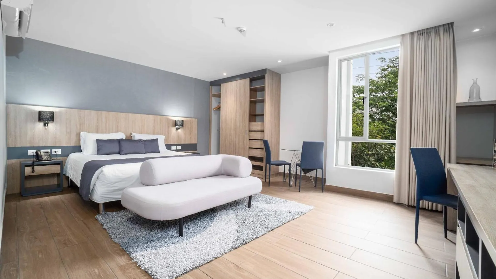 Hotel Plaza Del Lili Cali