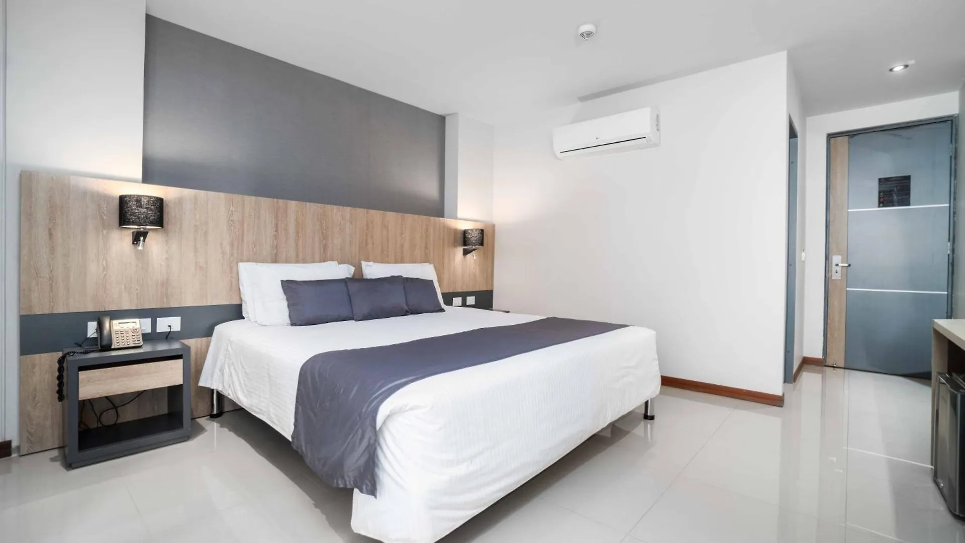 Hotel Plaza Del Lili Cali