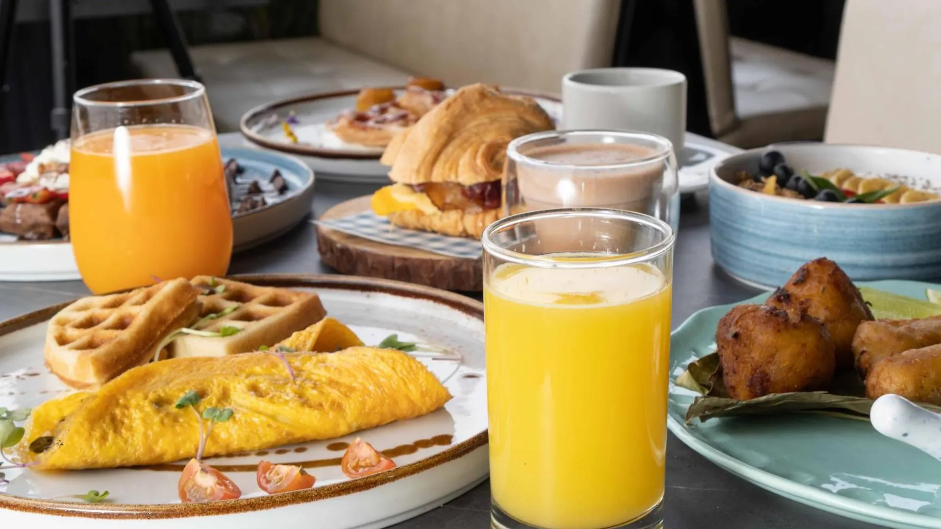 Hotel Plaza Del Lili Кали 4*,  Колумбия